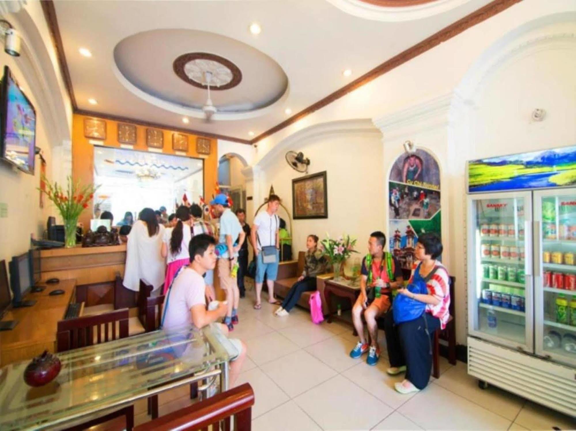 Cosmo Square Hotel Thành Pho Ho Chí Minh Esterno foto