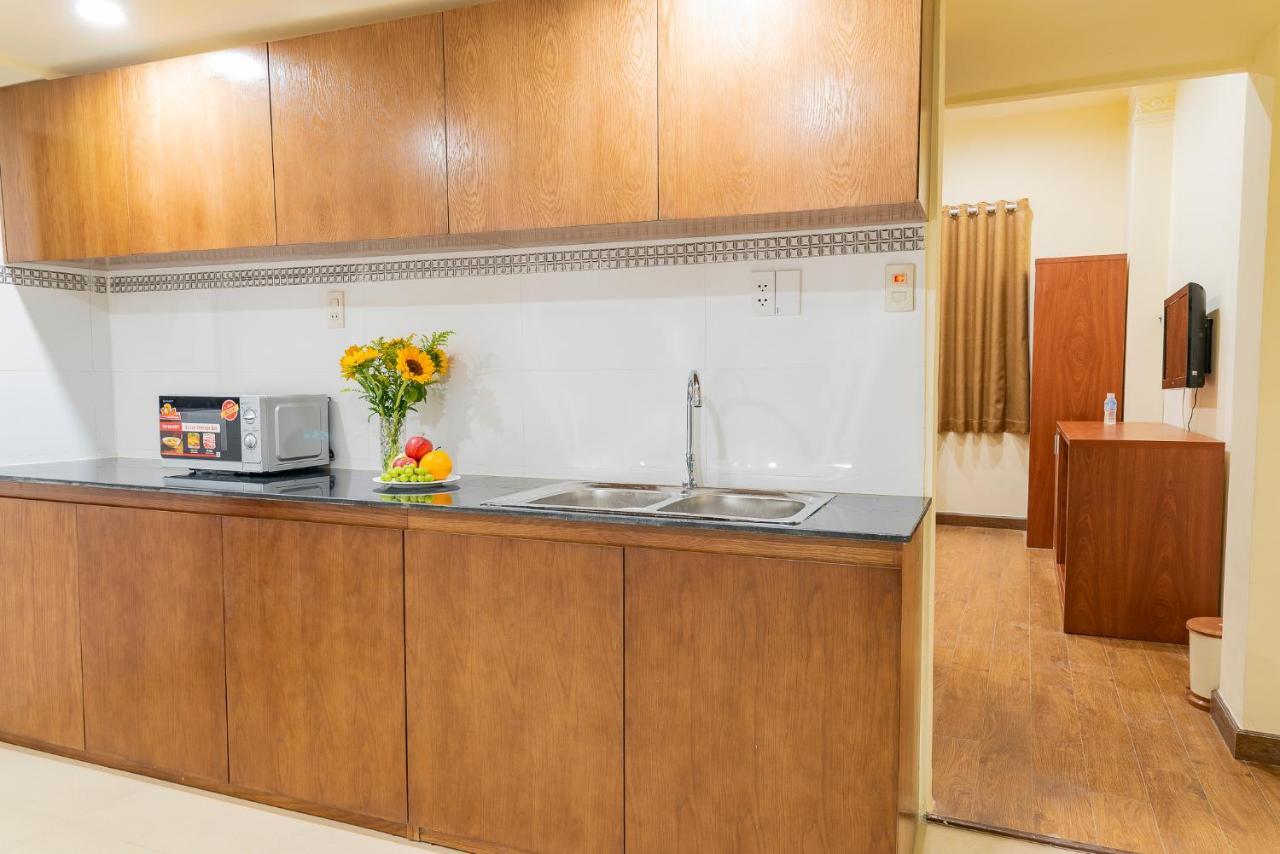 Cosmo Square Hotel Thành Pho Ho Chí Minh Esterno foto